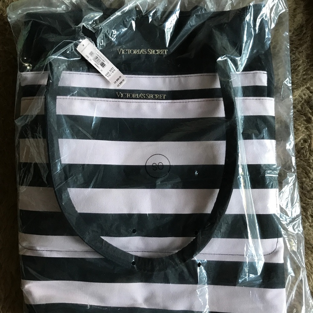Victoria's Secret Weekender Duffle Bag