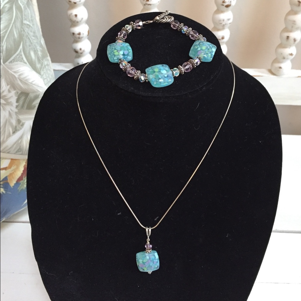 Necklace and Bracelet Set