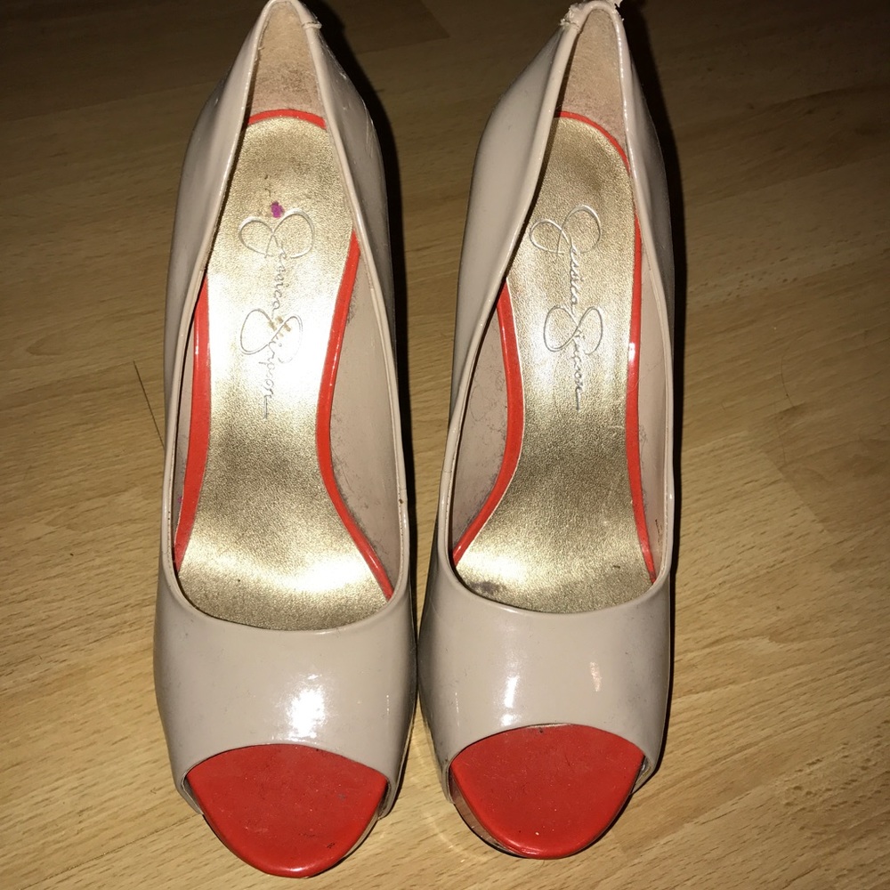 JESSICA SIMPSON PUMPS