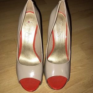 JESSICA SIMPSON PUMPS