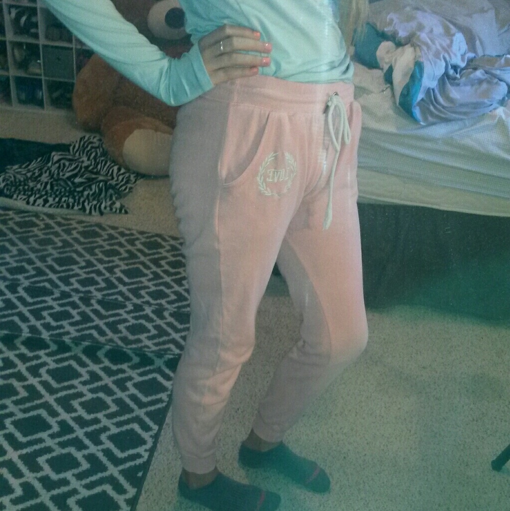 Sweatpants - Picture 2 of 2
