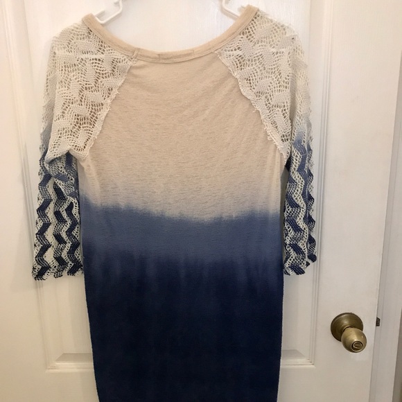 Blue to white ombré top - Picture 2 of 2