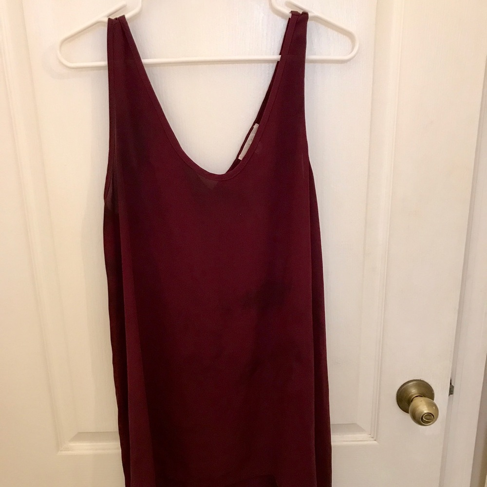Maroon/dark red dress