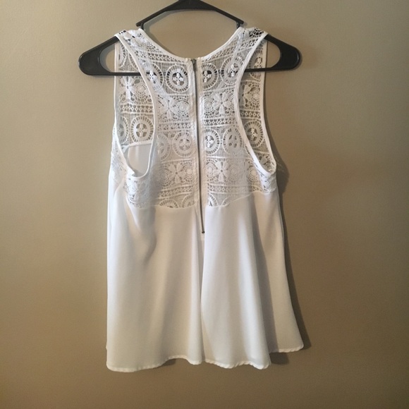 Top - Picture 2 of 2