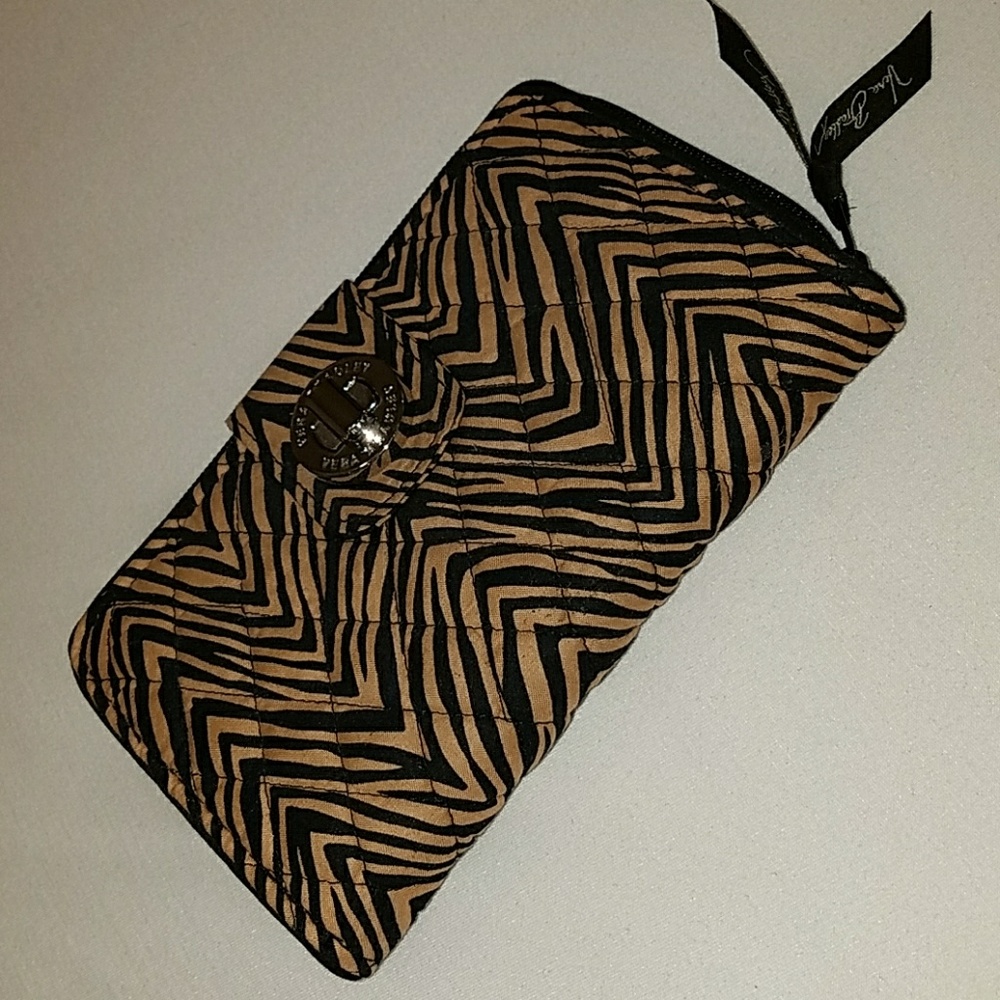 NWOT Vera Bradley large Turlock wallet