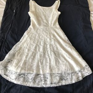 Backless, brandless lace dress
