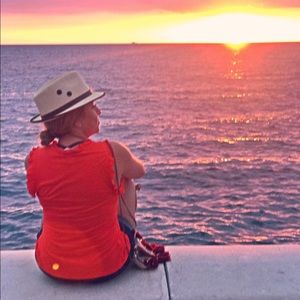 Meet your Posher, Ana