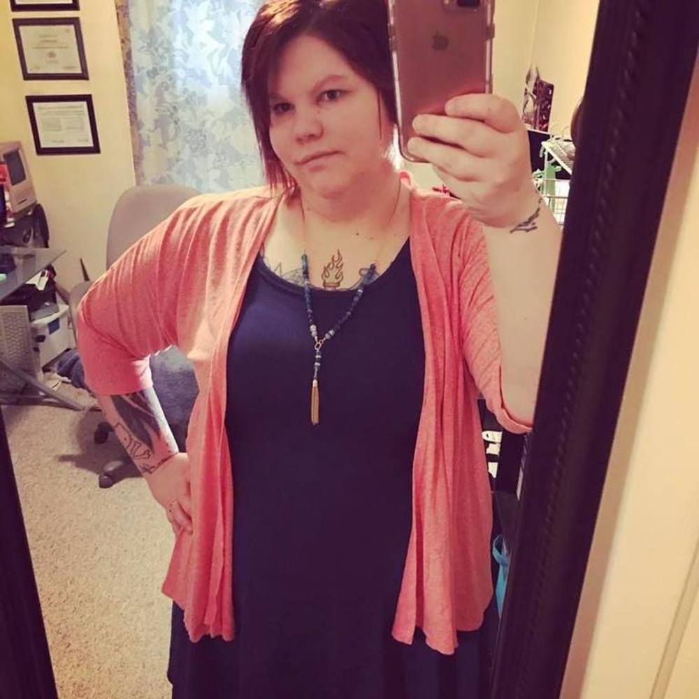 Meet your Posher, Pam