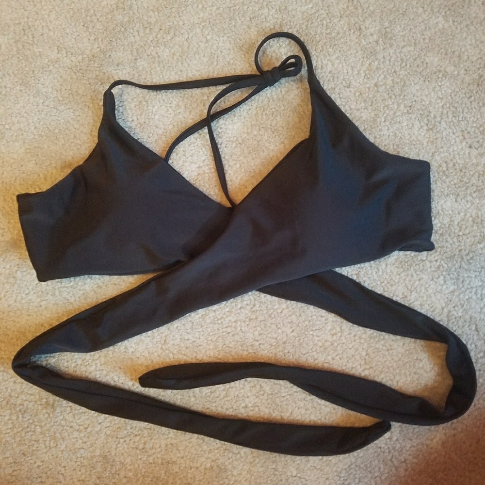 Black bikini top. Size small