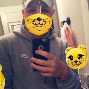 Meet your Posher, Ryan