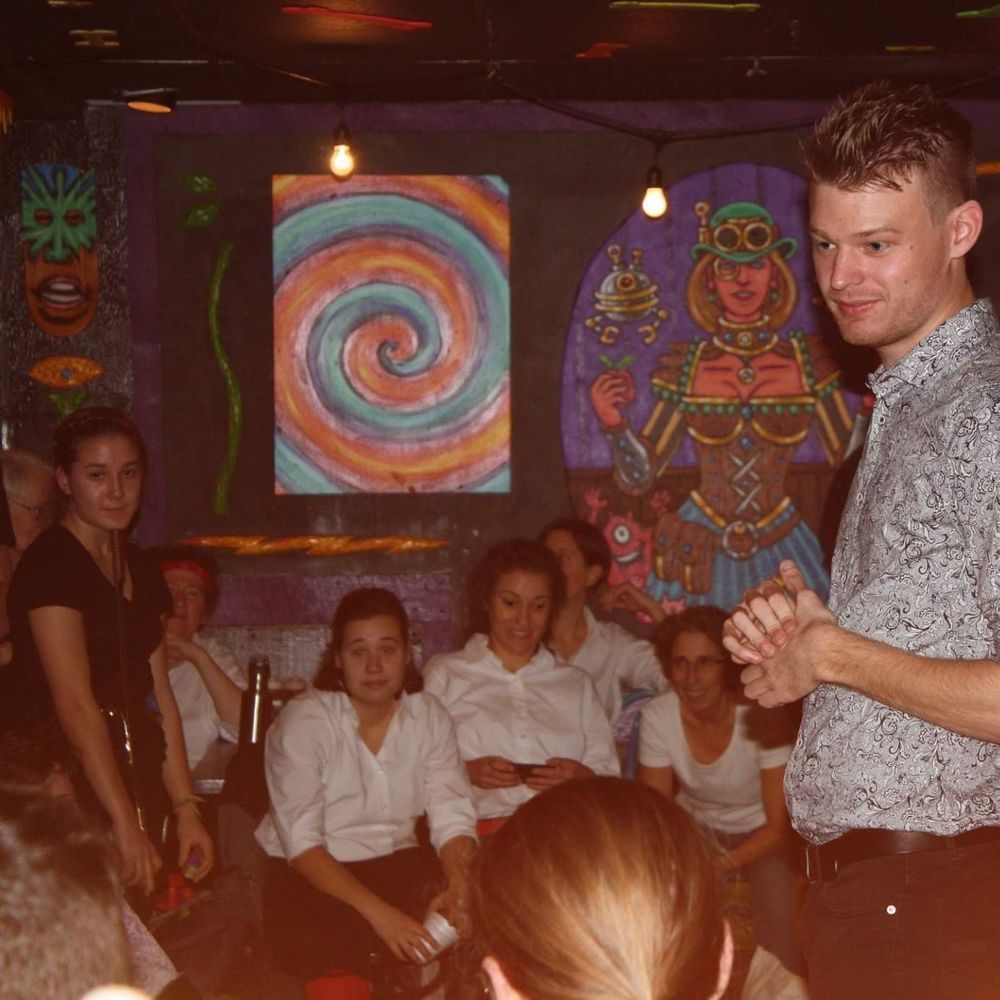 Meet your Posher, Gus