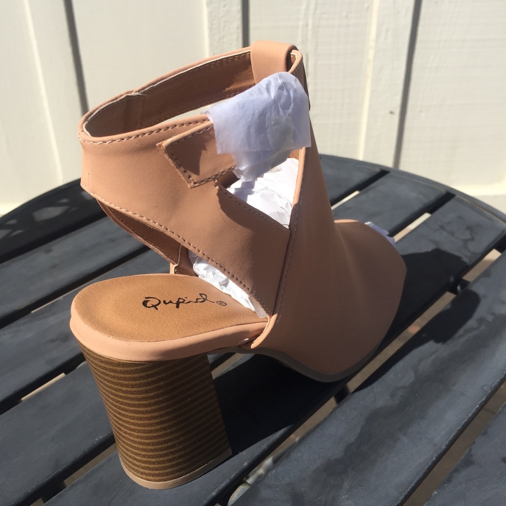 Devin Blush Booties - Picture 4 of 4