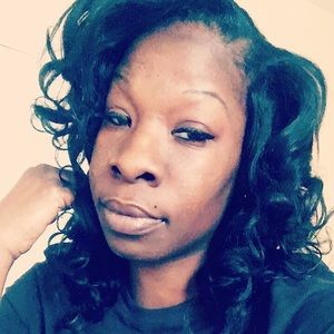 Meet your Posher, Jennie