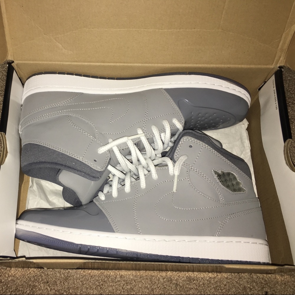Jordan "'95 Cool Grey" 1s