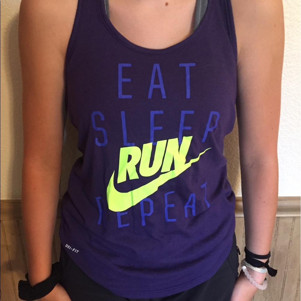 NIKE running tank