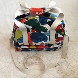 Kate Spade Saturday Weekender