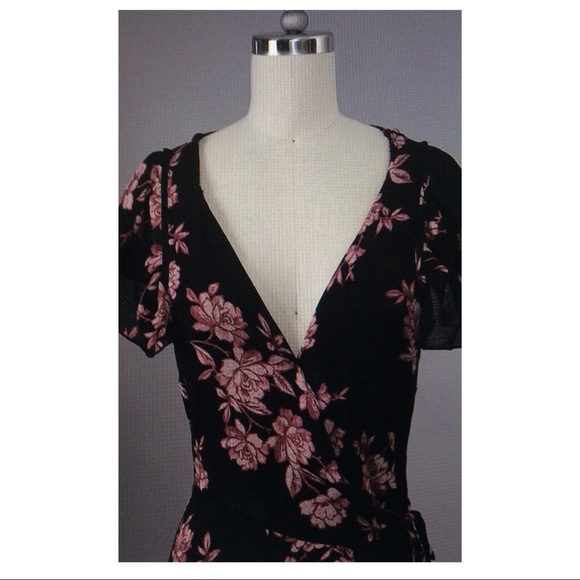 Wrap dress Bundle of 2 Sz S - Picture 3 of 4