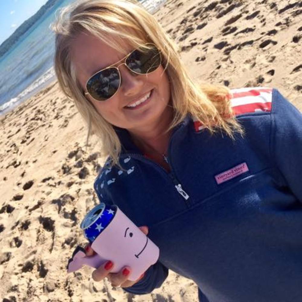 Meet your Posher, Carey