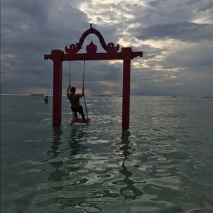 Meet your Posher, Blake