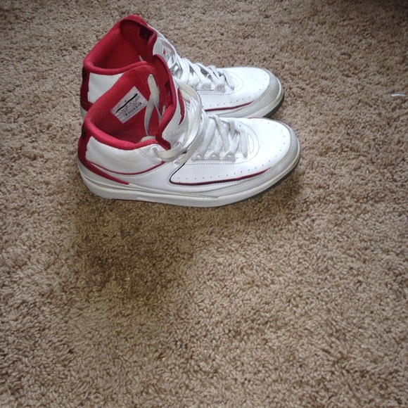 Jordan 2's - Picture 2 of 4
