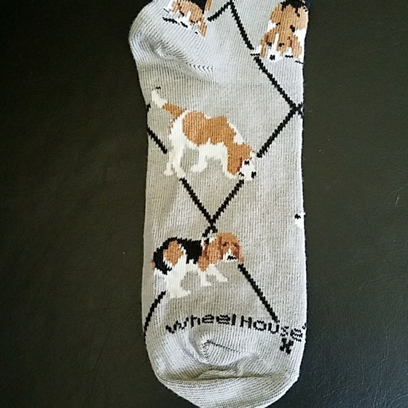 New BEAGLE socks - Picture 3 of 6