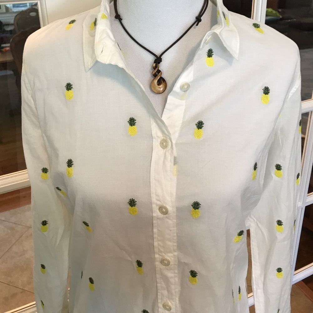 🍍 J. Crew PINEAPPLE Perfect Fit Top
