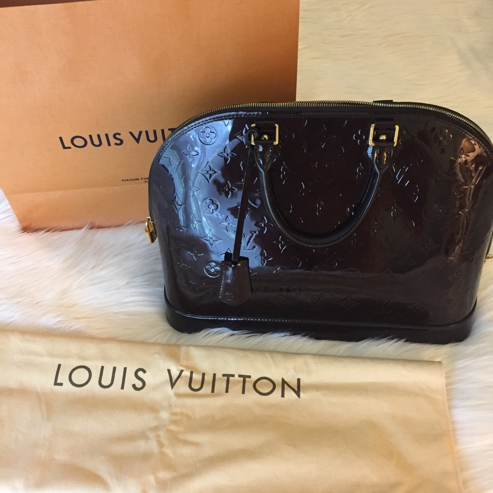 Louis Vuitton Alma MM - Picture 5 of 12