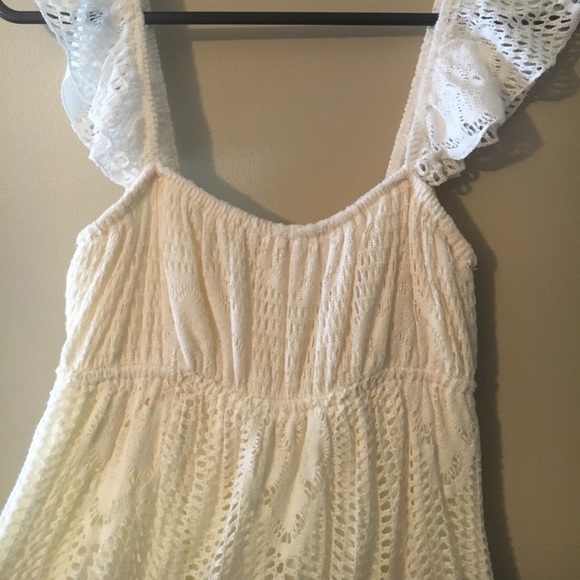 Top - Picture 2 of 2