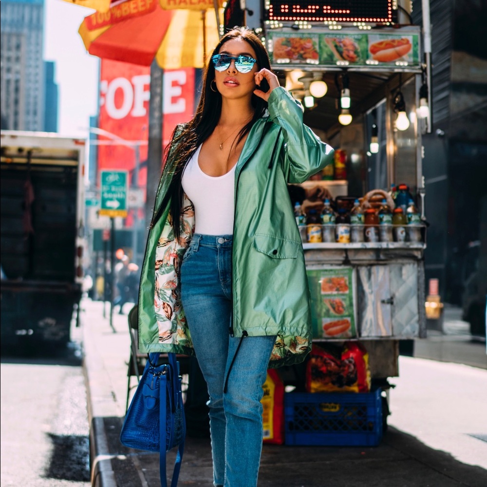 Meet your Posher, Lexie!