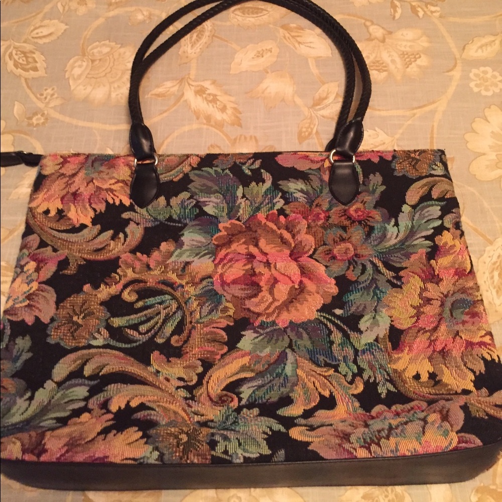 Tapestry tote