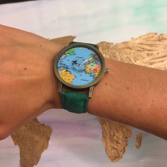 Green Travel Map Watch with Airplane ✈️ - Picture 3 of 3