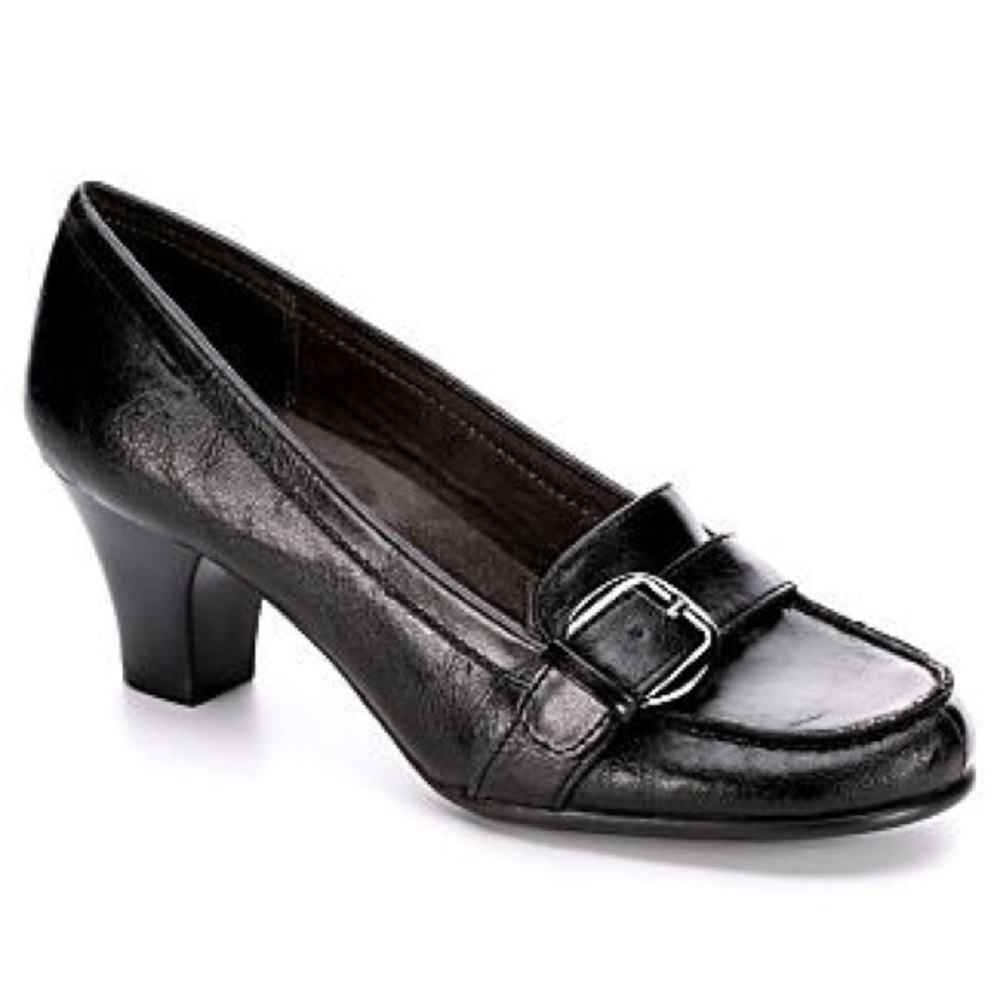 Aerosoles Marianne Oxford Pump -- NWOT