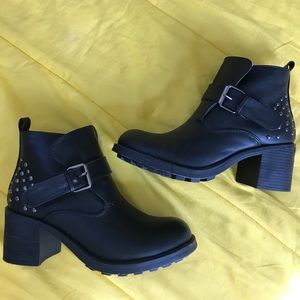 Black ankle booties