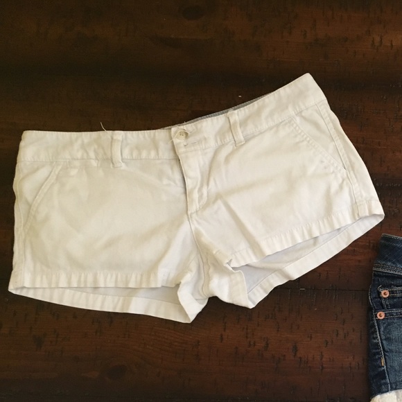 American eagle white stretch shorts size 4 - Picture 1 of 8