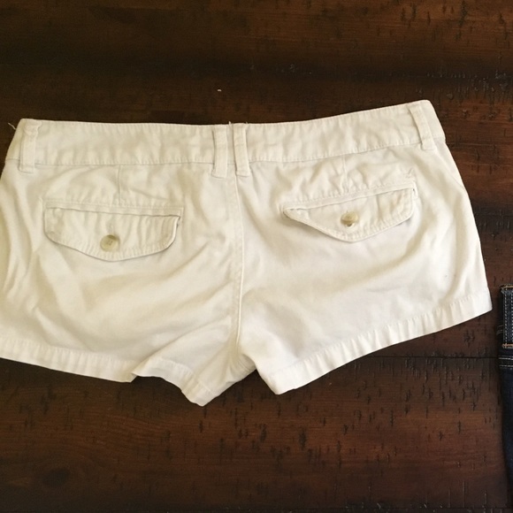 American eagle white stretch shorts size 4 - Picture 2 of 8