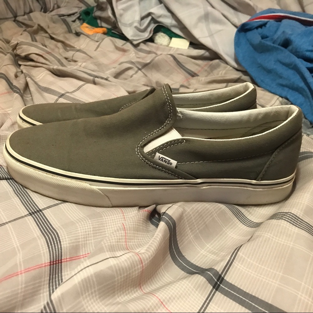Vans slip on