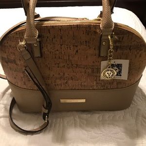 ☀️Golden Goddess! ☀️ Purse!!