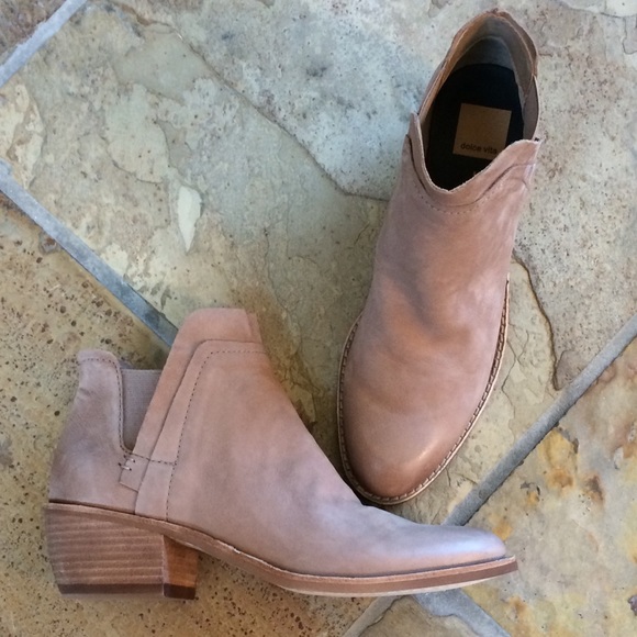 🍃💕HP NIB Dolce Vita Chelsea Leather Ankle Bootie - Picture 4 of 8