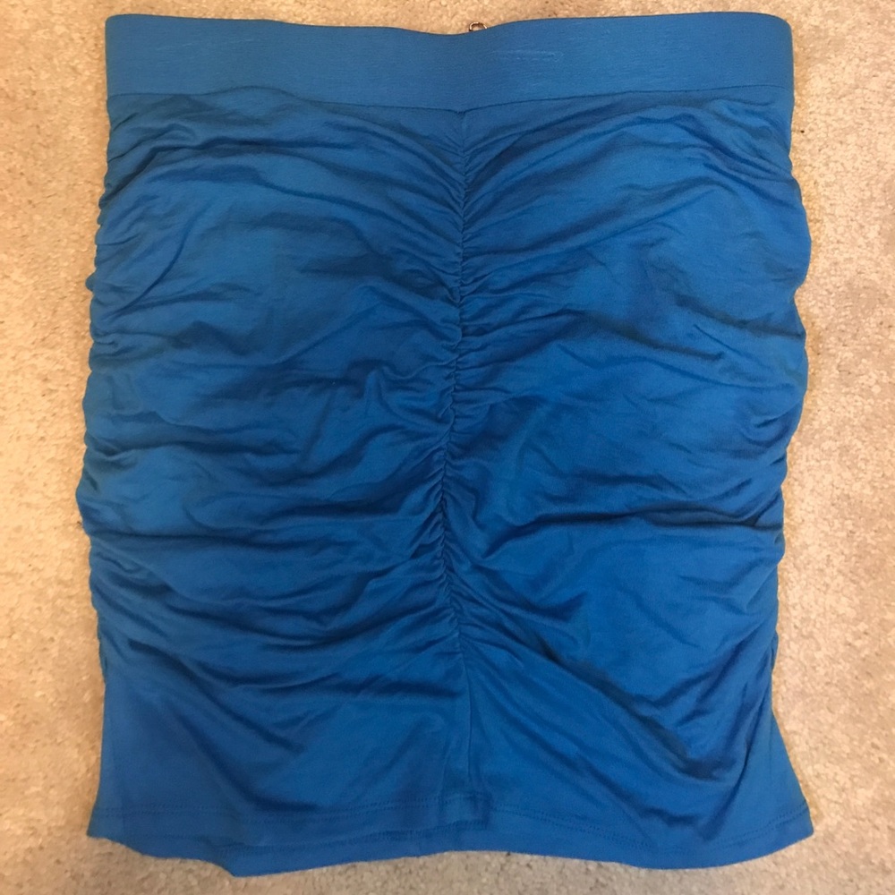 scrunched skirt Stretchy!