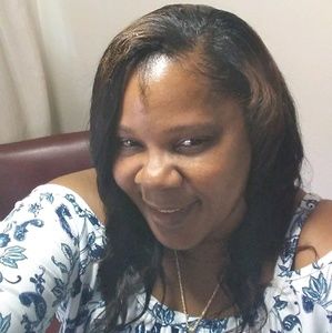 Meet your Posher, Sonia