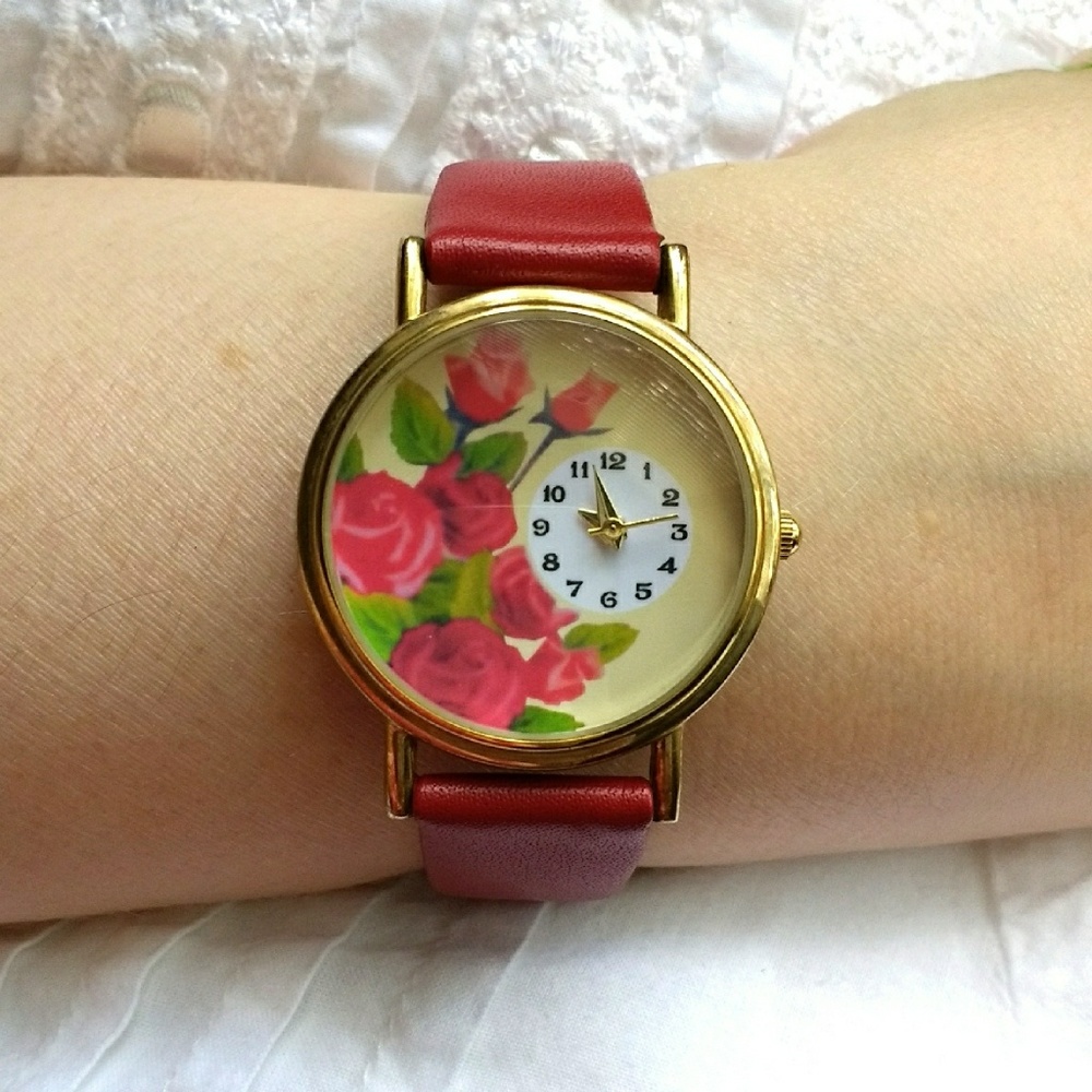 Pretty Red Rose Watch