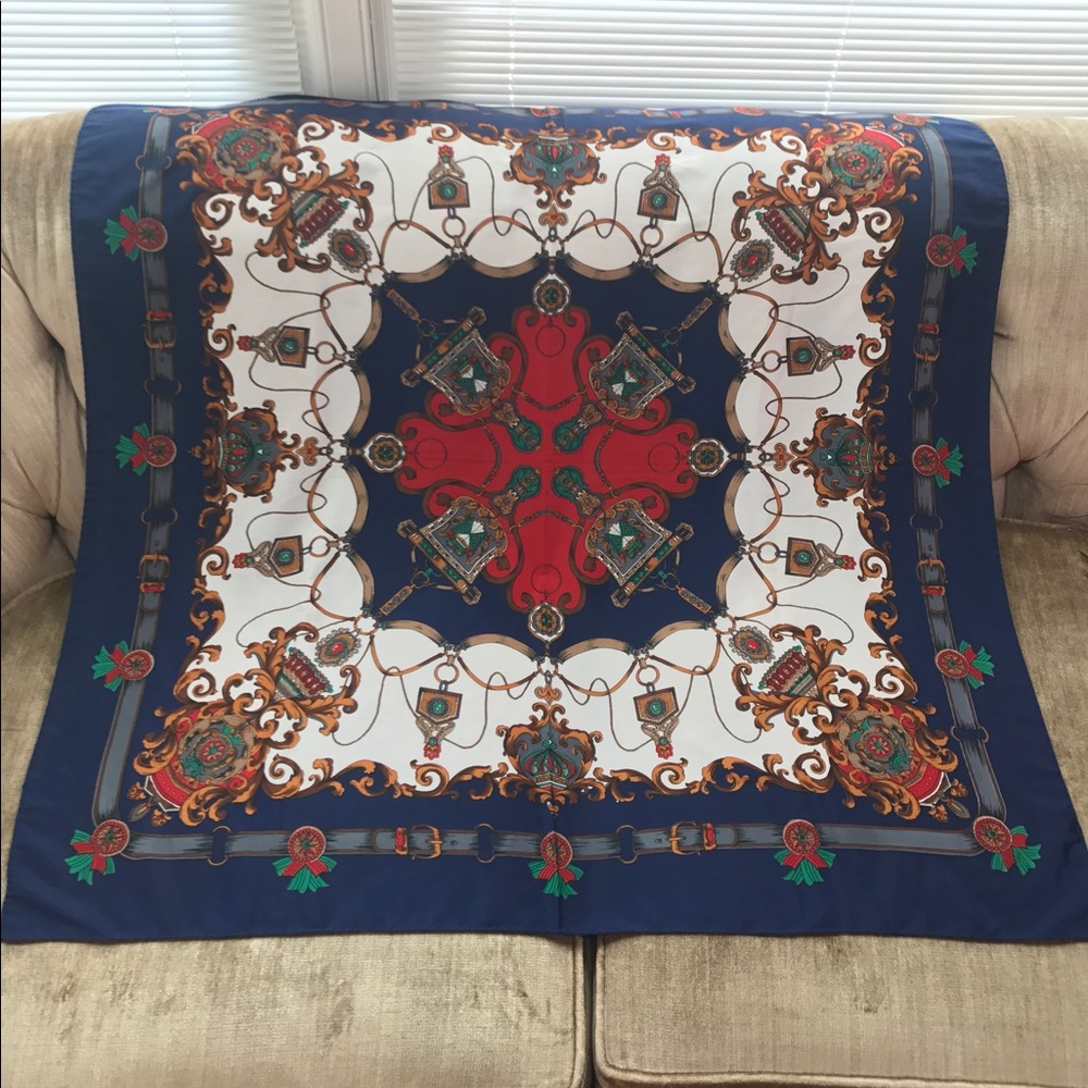Hermès scarf