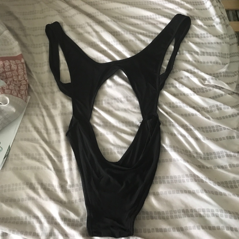 Bathing suit