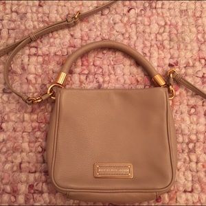marc by marc jacobs crossbody