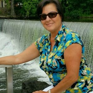 Meet your Posher, Maria