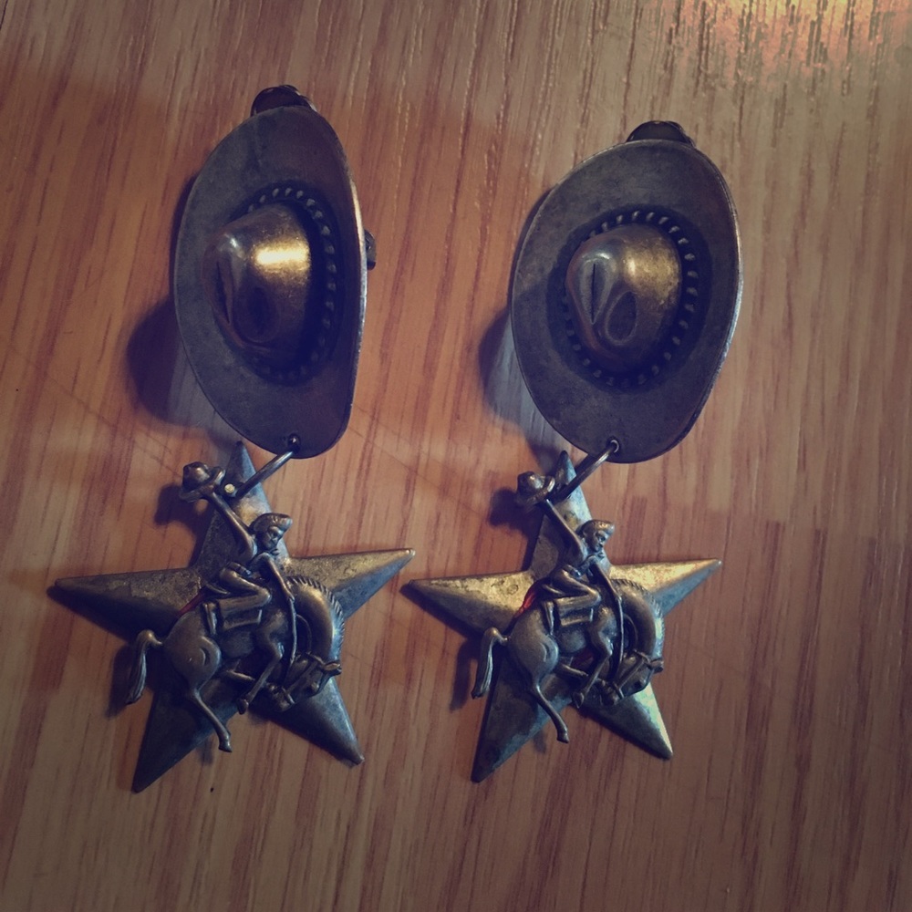 Vintage clip on cowboy earrings