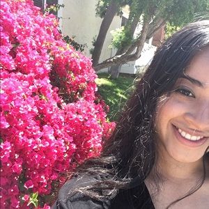 Meet your Posher, Veronica