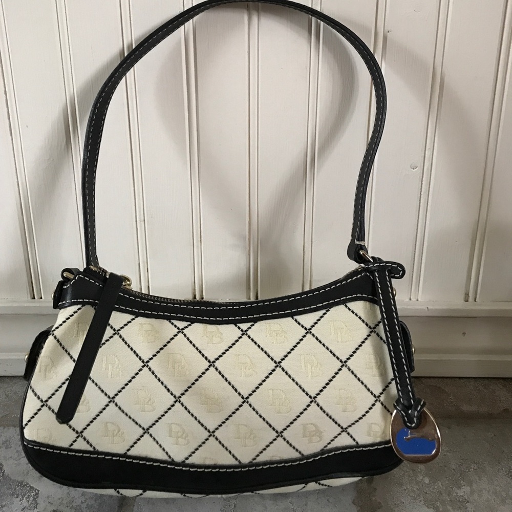 Dooney & Bourke bag