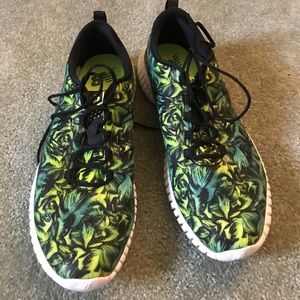 New balance sneakers