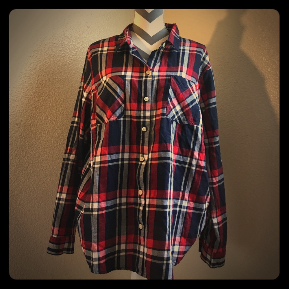 NWT Old Navy classic button down flannel